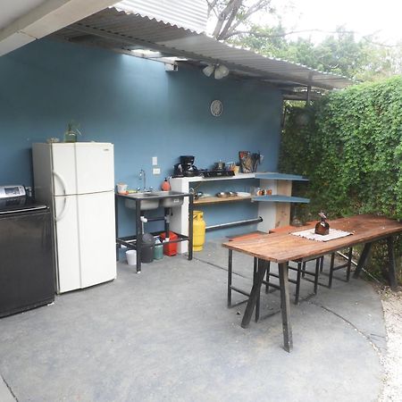 Albergue The Backside House Tamarindo Exterior foto